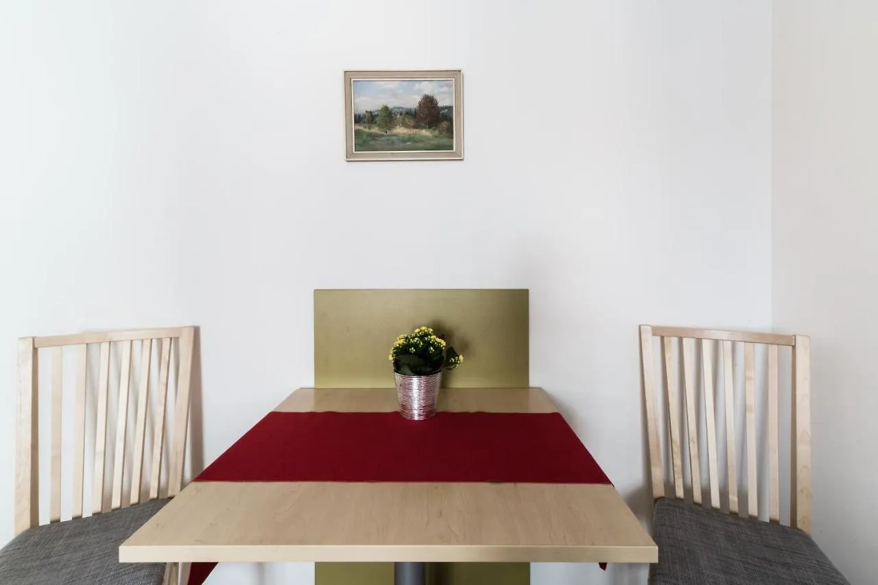 Penzion Paloucek Prague Guest house